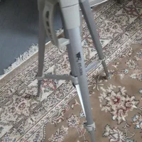 سه پایه دوربین