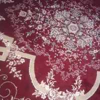 فرش پیداکردم لطفنه نشانی بدید