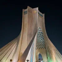 فروش ونصب کاغذ دیواری و نقاشی ساختمان