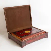 قرآن نفیس رحلی چرم کارشده باقاب اعلا(۸۲)   فخررازی|کتاب و مجله مذهبی|تهران, بهارستان|دیوار