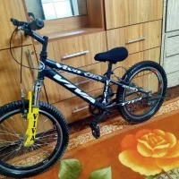 دوچرخه 20 ویوا  حرفه ای تمام الومینیوم شیک در حدنو