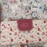 کیف پول زنانه