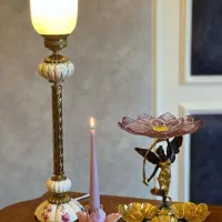 چراغ جفت، تلفیق برنز و چینی