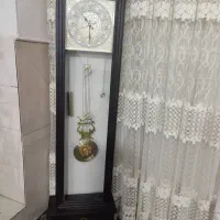 ساعت ایستاده