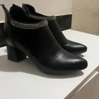 نیم بوت سبک و راحت|کیف، کفش، کمربند|سنندج, |دیوار