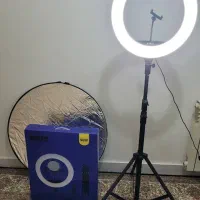 رینگ لایت و رفلاکتور