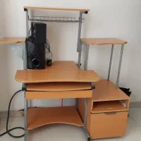 میز کامپیوتر