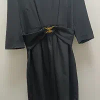 پیراهن جنس گاواردین اصل سایز۳۸و ۴۰ میخوره