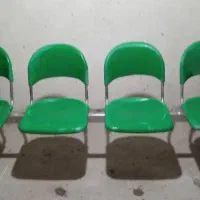صندلی تمیز وسالم