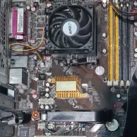 کیس کامپیوتر|رایانه رومیزی|پرند, فاز ۲|دیوار