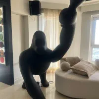 مجسمه بزرگ گوریل