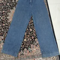 دو عدد شلوار لی|لباس|اراک, |دیوار