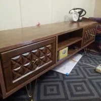 تلوزیون ومیز تلویزیون|تلویزیون و پروژکتور|قم, شاه ابراهیم|دیوار