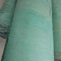 فروش یکجا ۳ رول موکت یک رنگ سبز خط دار