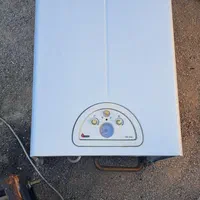 خریدار شوفاژ رادیاتور پکیج وغیره|آبگرمکن، پکیج، شوفاژ|شیراز, ده پیاله|دیوار