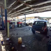 اجاره دهنه گاراژ مکانیکی جلوبندی صافکاری|اجارهٔ مغازه و غرفه|شیراز, محمدیه|دیوار