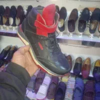 کفش تمام چرم تبریز ودست دوزدراردستان|کیف، کفش، کمربند|اردستان, |دیوار