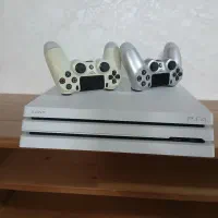 ps4 pro دو دسته بدون خط و خش