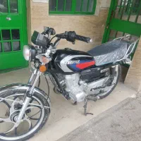 موتور سیکلت تیزپرتوس