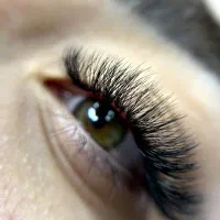 تخفیف 30 درصدی اکستنشن مژه با بهترین متریال