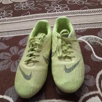 کفش سالن و کفش چمن