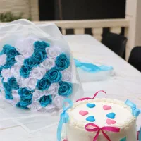 گل روبانی سفید آبی