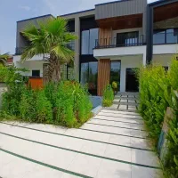 دوبلکس ۲۱۰ متری با سند ۶دانگ و استخر ۴فصل