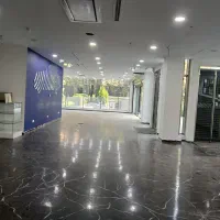 تجاری زعفرانیه ۱۵۰ متر سه بر تابلو خور|اجارهٔ مغازه و غرفه|تهران, زعفرانیه|دیوار