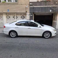 جک j5 مدل ۹۴ اتومات،فول،بدون رنگ،سند دست اول،درحد