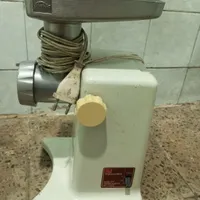 چرخ خیاطی و چرخ گوشت