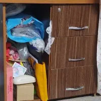 میز تحریر سالم