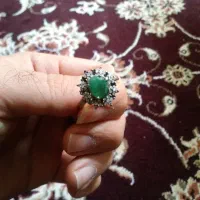 انگشتر نقره زمرد