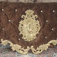 پرده و کتیبه