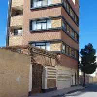 3 طبقه شهرک امام حسین 200 متر