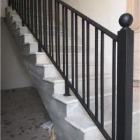 جوشکاری و رنگ آمیزی فوری در تمام نقاط|خدمات پیشه و مهارت|شیراز, شهرک امیر کبیر|دیوار