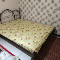 تخت خواب دو نفره.به علاوه تشک