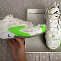 کتونی وزرشی   اورجینال|کیف، کفش، کمربند|رشت, گلسار|دیوار