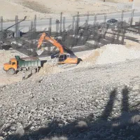 نیازمند استاد کار  روزمزد آرماتور بند و قالبند