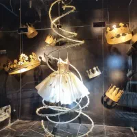 ویترین مغازه