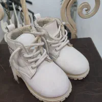 پیراهن مجلسی و کفش کودک