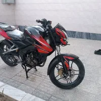 ان اس ۱۵۰|موتورسیکلت|قم, سنگ بند|دیوار