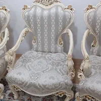 مبل کلاسیک هشت نفره همراه دو میزبان .. و میز عسلی|مبلمان خانگی و میز عسلی|لاهیجان, گلستان|دیوار