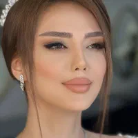 عروس ، میکاپ و شنیون ،وآموزش با مدرک معتبر فنی|خدمات آرایشگری و زیبایی|سیرجان, |دیوار