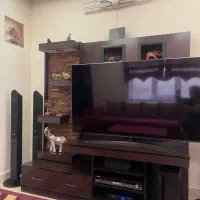 زیر تلویزیون چوبی