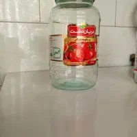 تعدادی شیشه|ظروف نگهدارنده، پلاستیکی، یک‌بارمصرف|تبریز, |دیوار