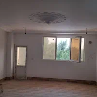 فروش واحد نوساز طبقه سوم همراه با مغازه و سوییت