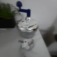 دوتا خرد کن دستی درحد