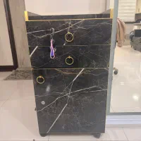 ترولی کمد سالنی|آرایشگاه و سالن‌های زیبایی|شاهین‌شهر, مخابرات (شهید بهشتی)|دیوار