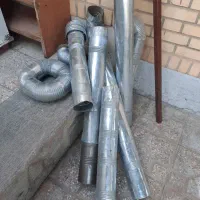 اساس خانه تعداد زیادی لوله بخاری