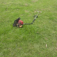 خدمات چمن زنی و زدن علف هرز با سم پاشی